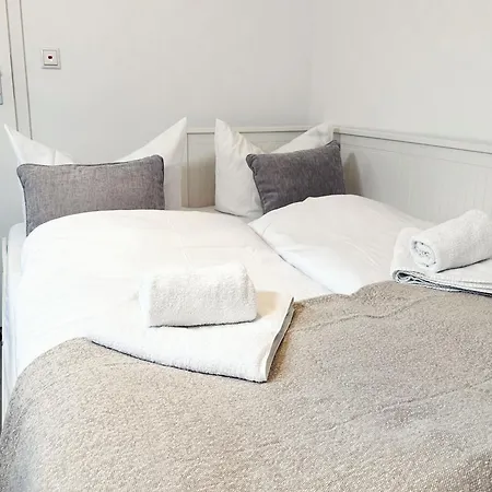 Apartmán Mini-appartement Im Souterrain Mit Gratis Bettwaesche - Ideal Fuer Eine Nacht