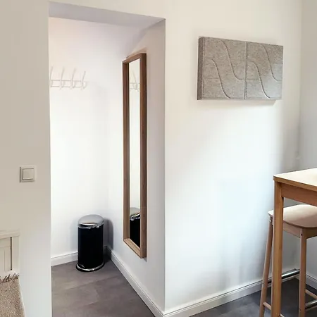 Mini-appartement Im Souterrain Mit Gratis Bettwaesche - Ideal Fuer Eine Nacht Scharbeutz